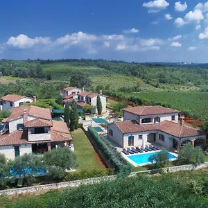 Villas Barat By Istarski Dvori Villa